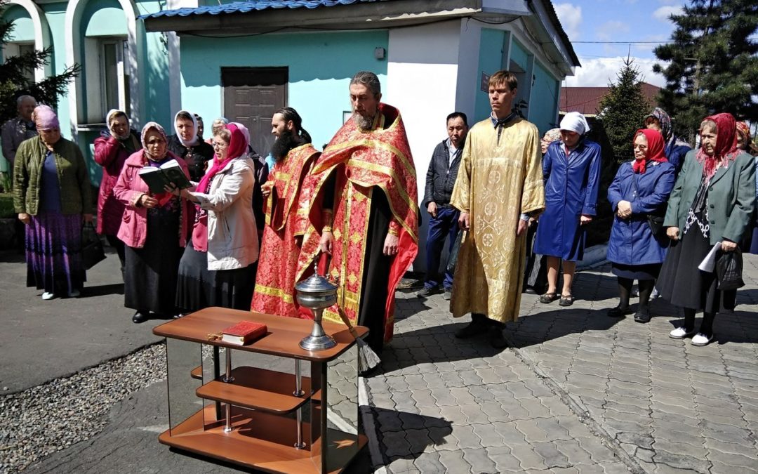 Центр гуманитарной помощи открылся при Свято-Троицком храме в г. Кызыле.Центр гуманитарной помощи открылся при Свято-Троицком храме в г. Кызыле.
